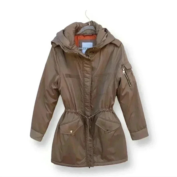 NWOT Steve Madden Women's Tan/Gold Hardware Long Down Jacket Drawstring Waist Sm - Picture 1 of 9